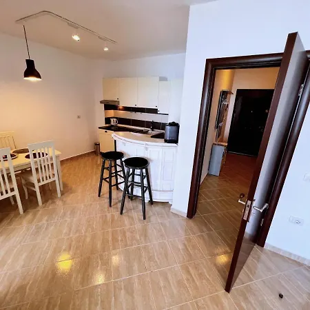 Bella Vista * Durrës