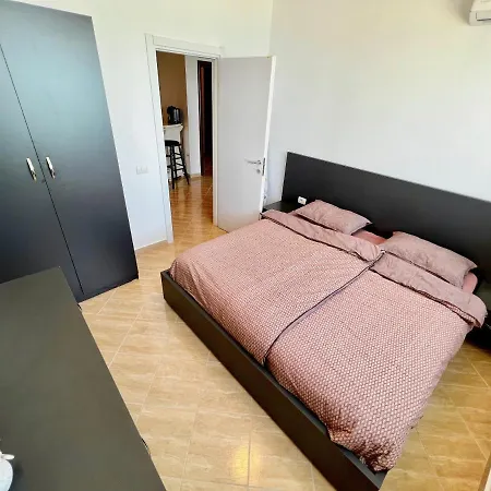 Bella Vista Apartment